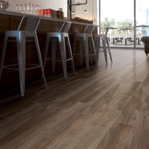 NUTWOOD RED BROWN NATURALE 20X120