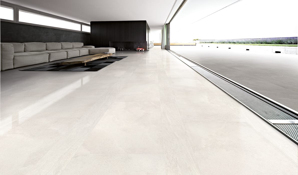 WHITE FALDA AND COTROFALDA EFFECT