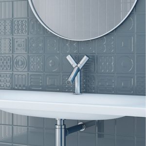 LINK INDIGO WALL ACCENT 20X20