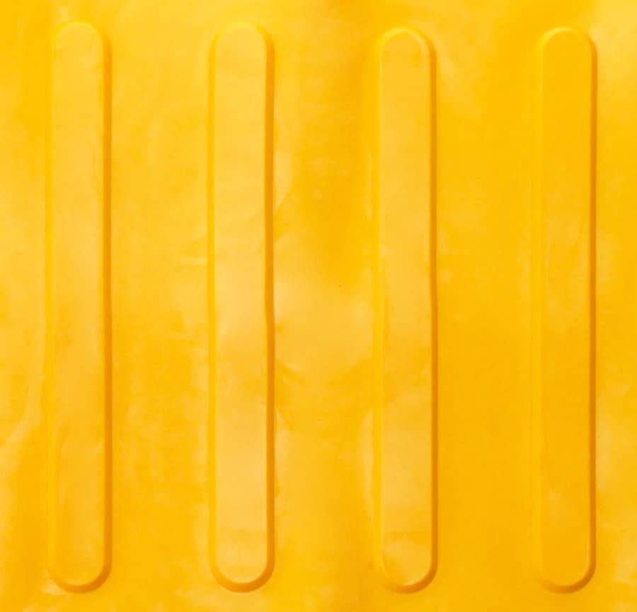 YELLOW-STRIP-STUDDED-30X30-lg