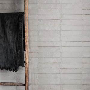 LUME WHITE GLOSSY 6.8X28