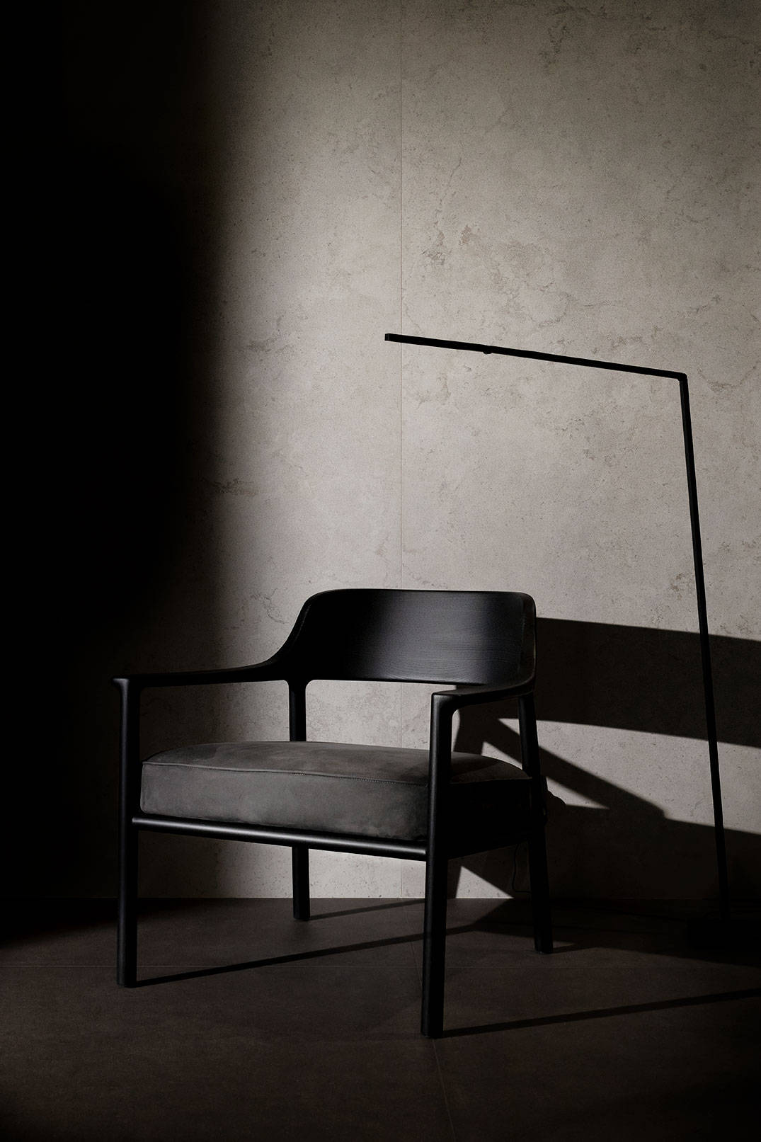 amb-living-ceramics-verso-crosscut-classic_cersaie-01-hr