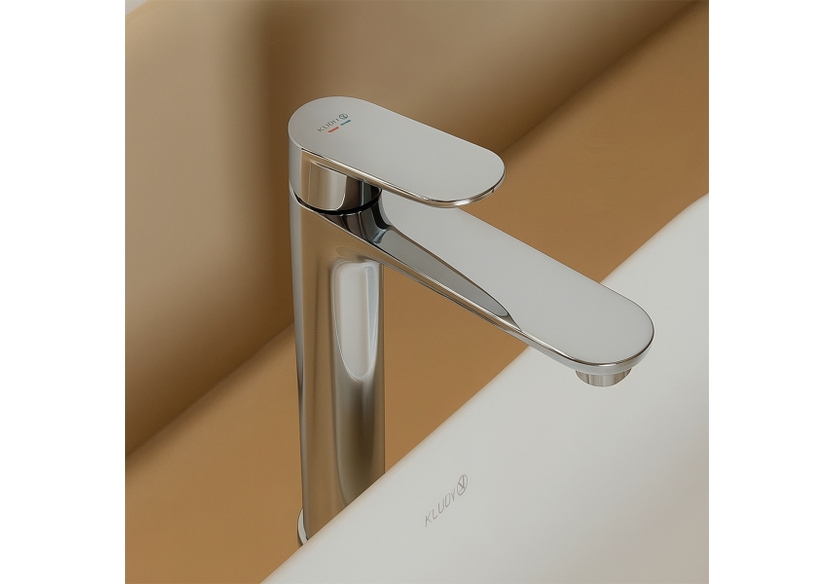 X1 Basin Mixer 240 (chrome)1